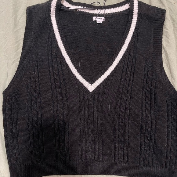 Garage sweater vest size medium - Picture 2 of 3